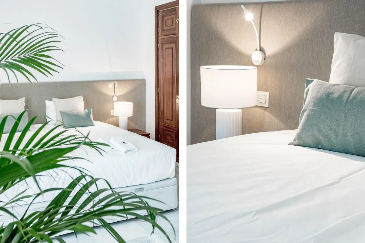 Seaside Paradise Villa With A Private Pool And Walking Distance To The Beach Marbella
