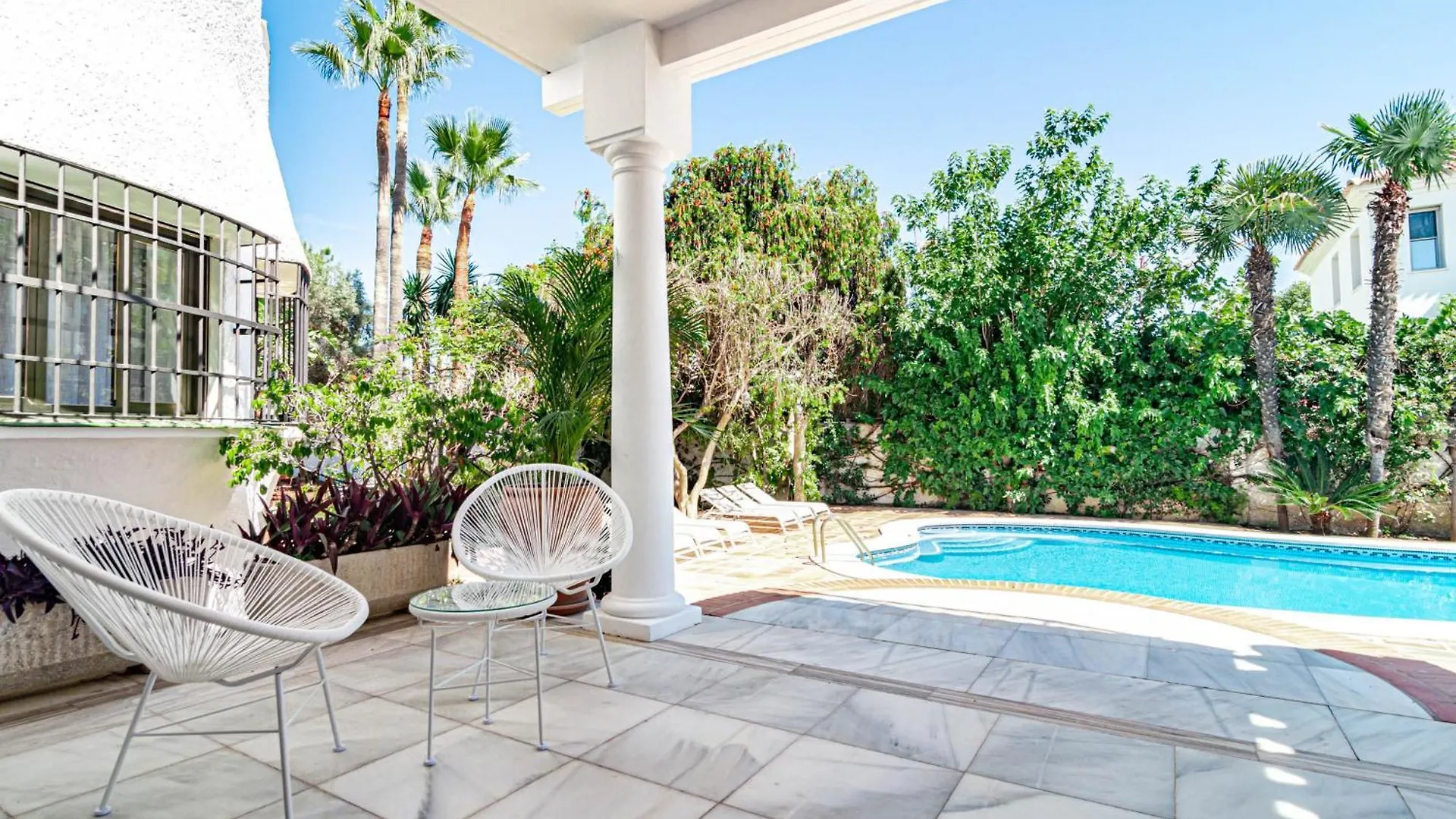 Seaside Paradise Villa With A Private Pool And Walking Distance To The Beach Marbella 0*,  Spain