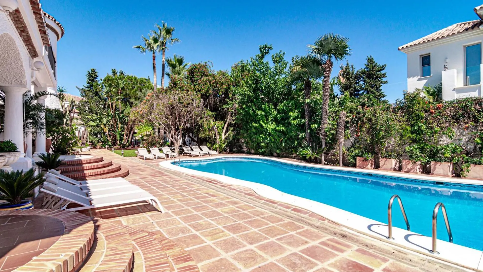 Seaside Paradise Villa With A Private Pool And Walking Distance To The Beach Marbella 0*,  Spain